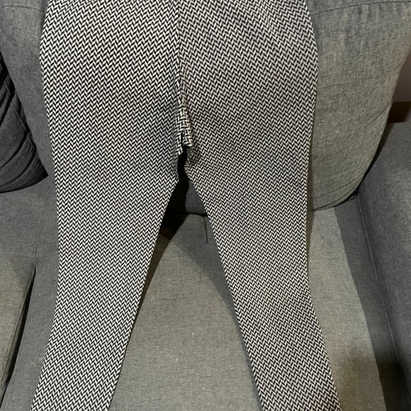 Patterned pants - Picture 3 of 3